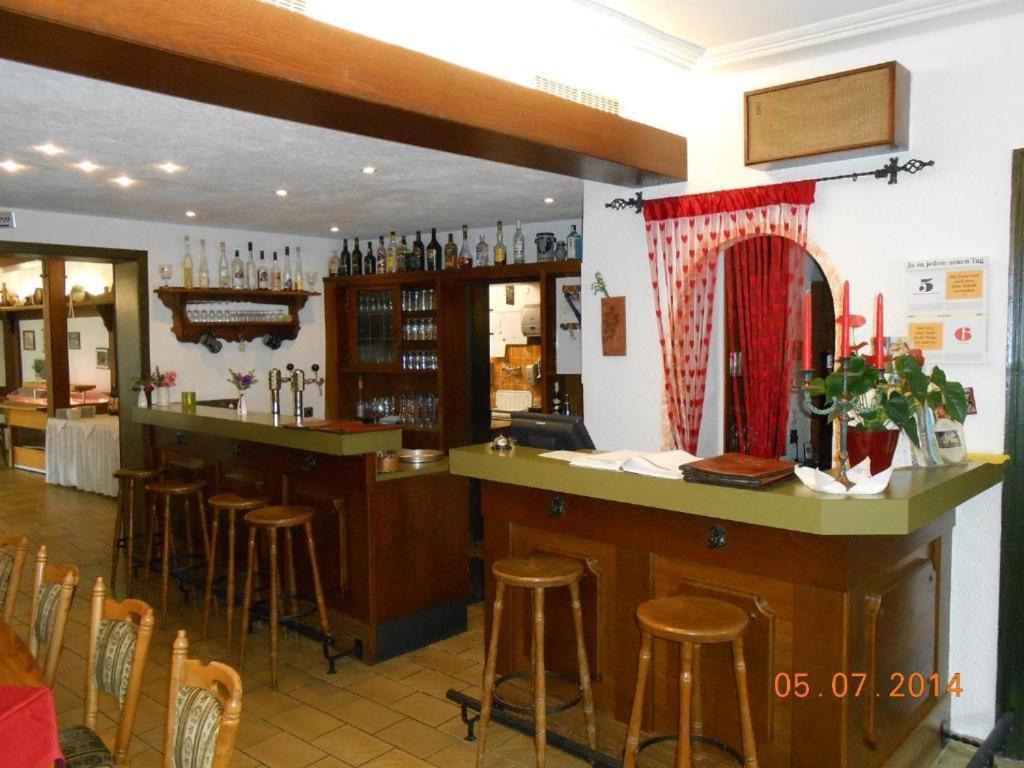 Weinhaus Hotel Zum Josefshof Graach Esterno foto