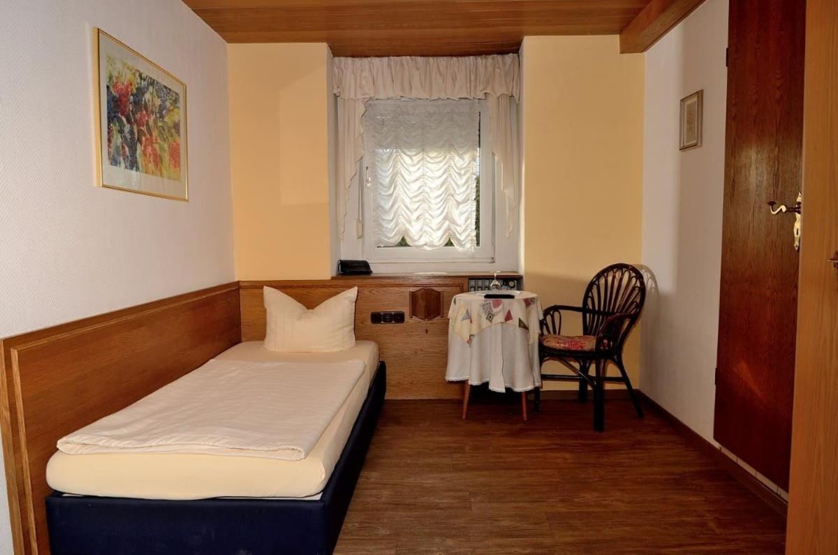 Weinhaus Hotel Zum Josefshof Graach Esterno foto