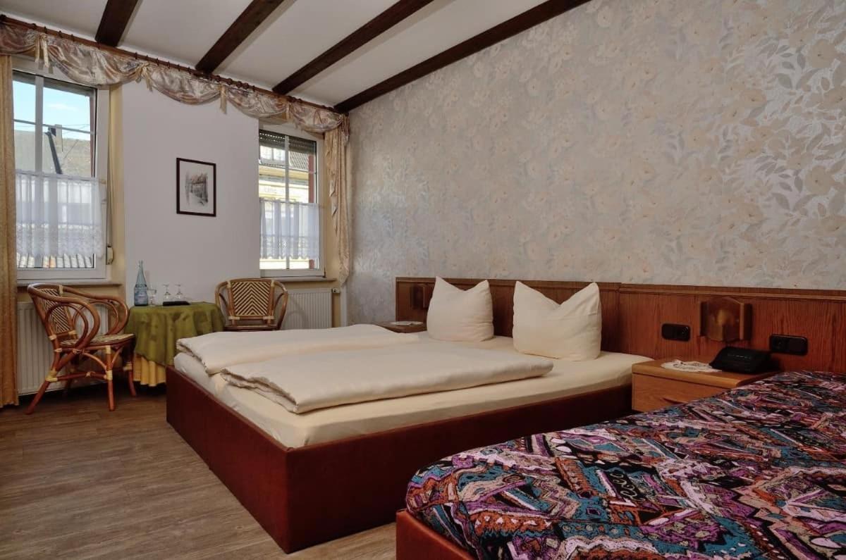 Weinhaus Hotel Zum Josefshof Graach Esterno foto