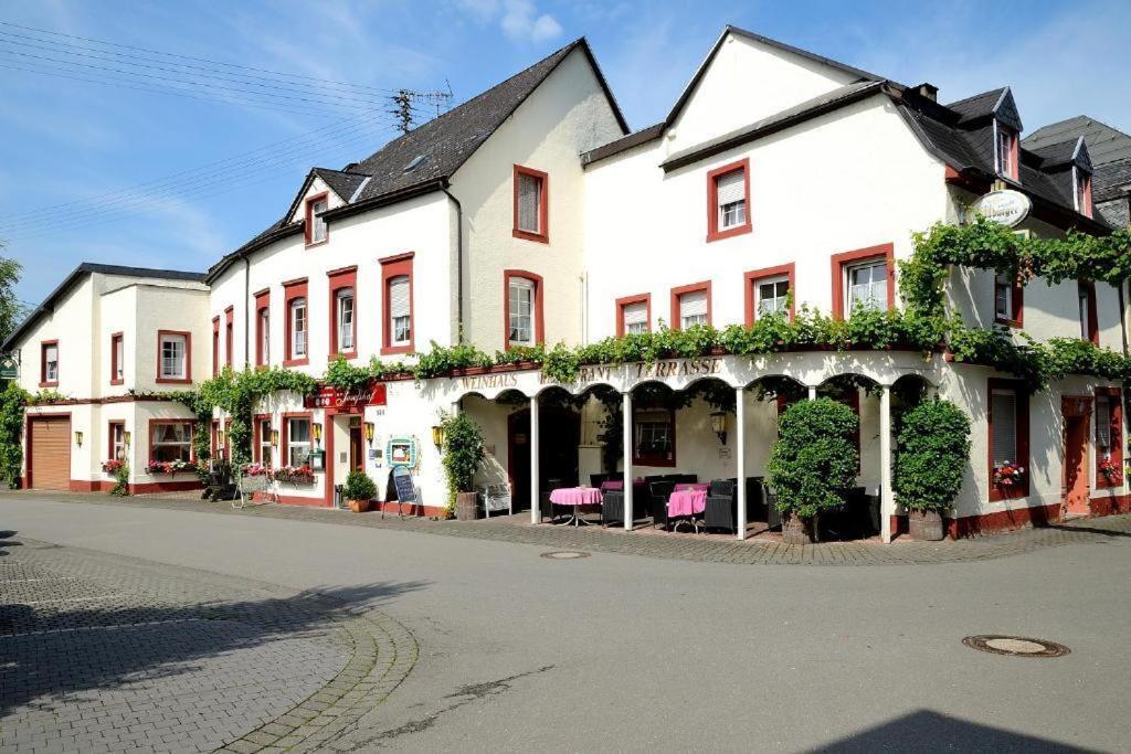Weinhaus Hotel Zum Josefshof Graach Esterno foto