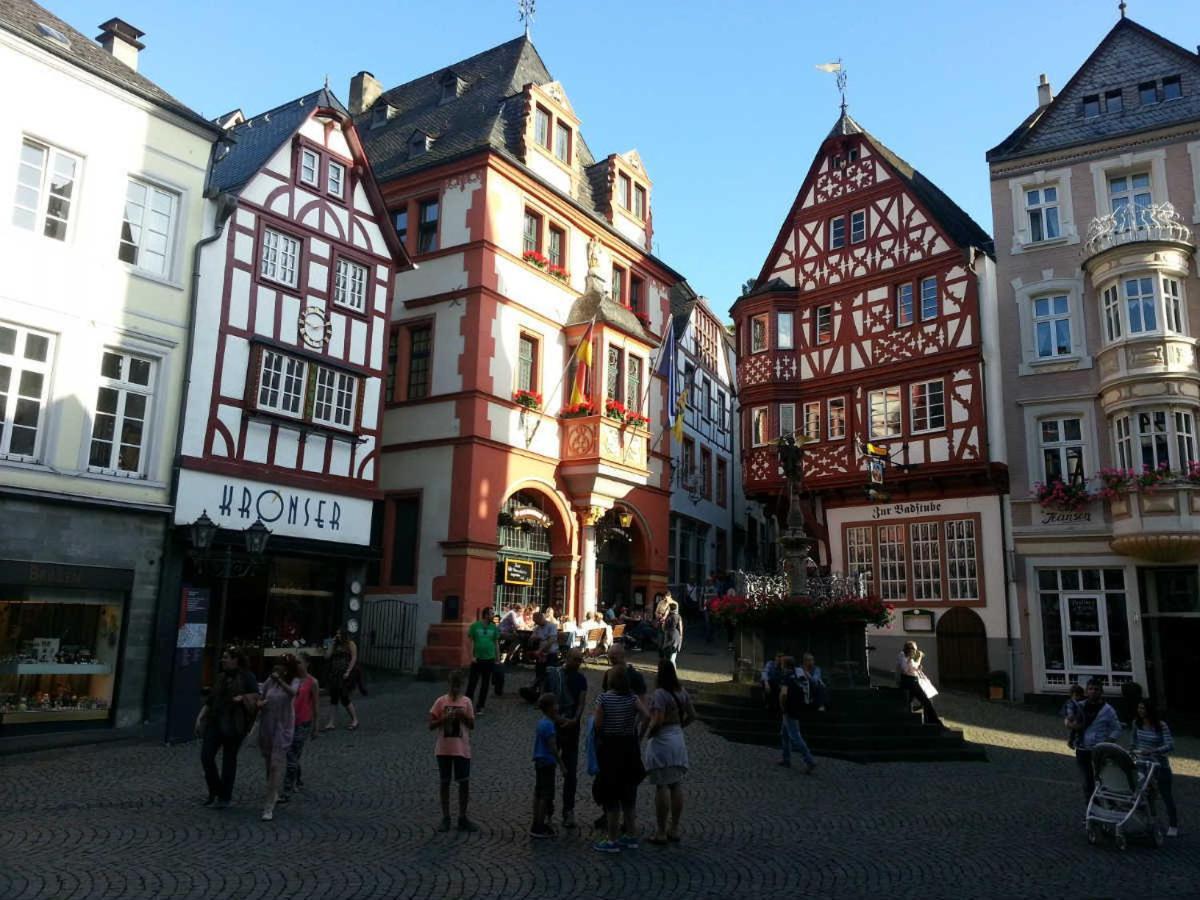 Weinhaus Hotel Zum Josefshof Graach Esterno foto